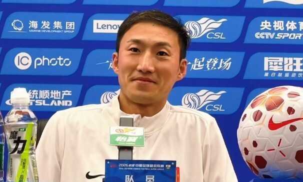 刘建业调侃晋鹏翔：大晋在重庆说大连话，今天一激动说普通话了